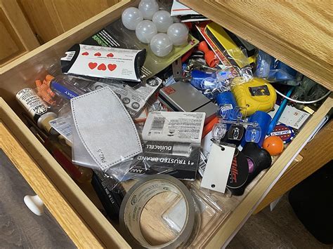 Magic junk drawder